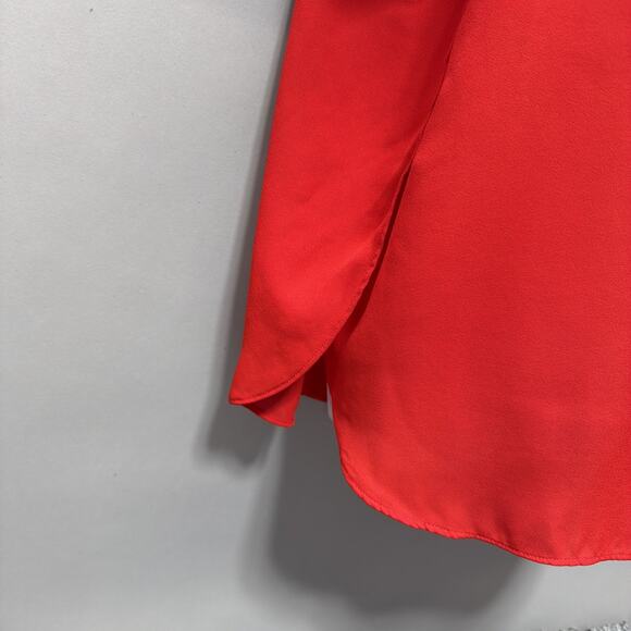 banana republic woman's red Short Sleeve Career Blouse size Small - Picture 3 of 7